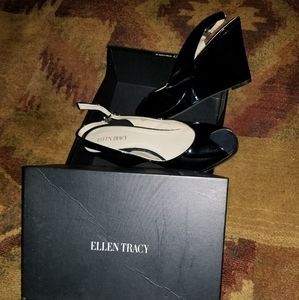 Ellen Tracy wedge